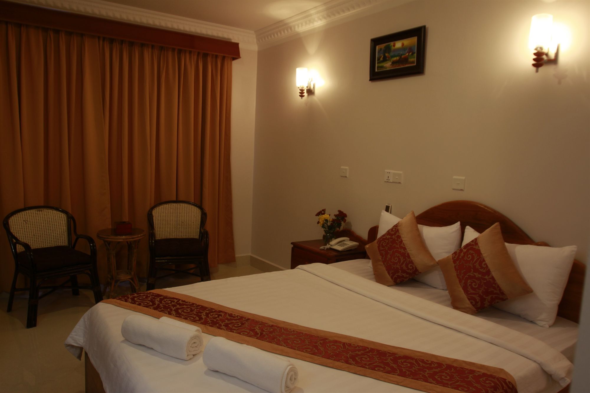 White Beach Hotel สีหนุวิลล์ ภายนอก รูปภาพ
